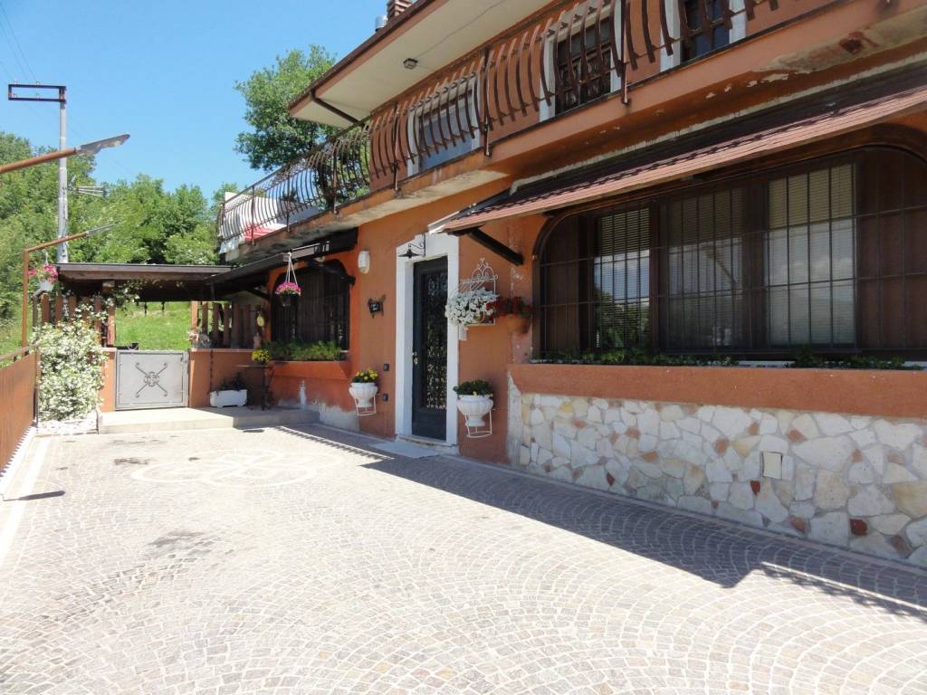 Appartamento a Ceccano in Via San Francesco Traversa 1 - Foto 3