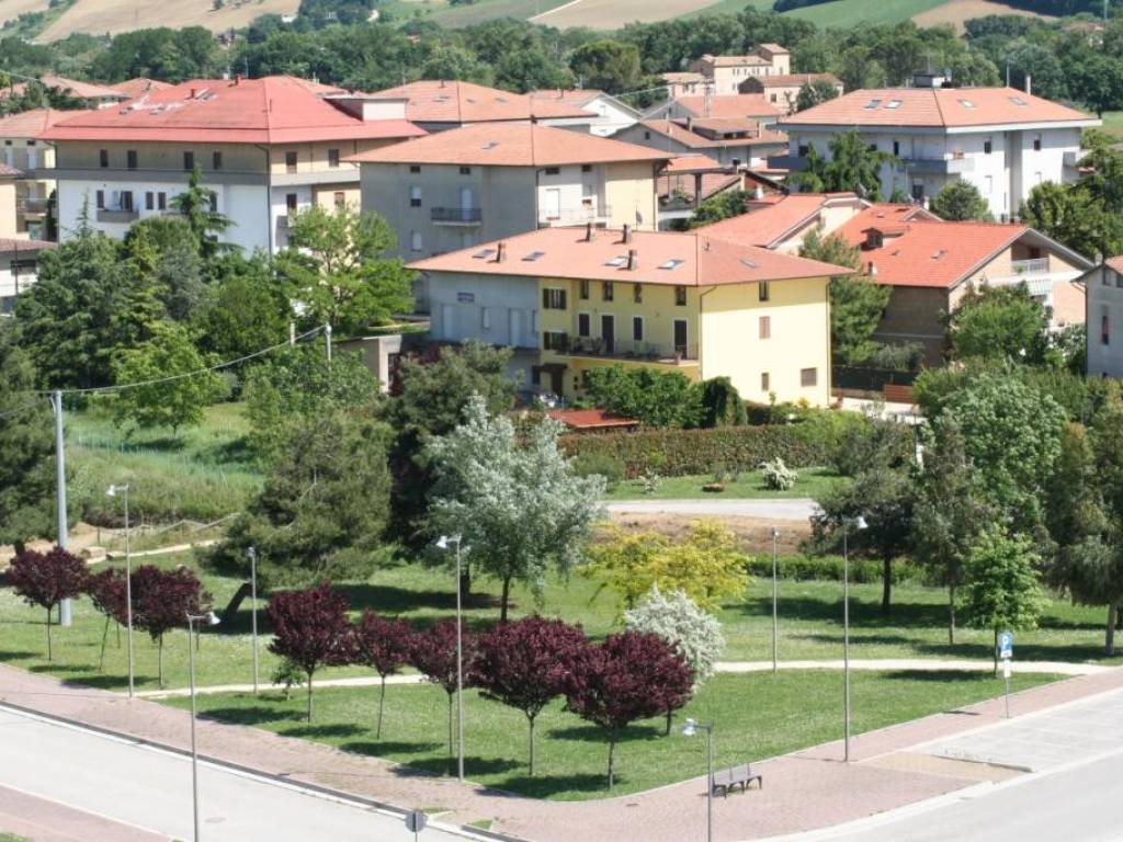 Casa indipendente a Morrovalle in Via Vincenzo Monti - Foto 5