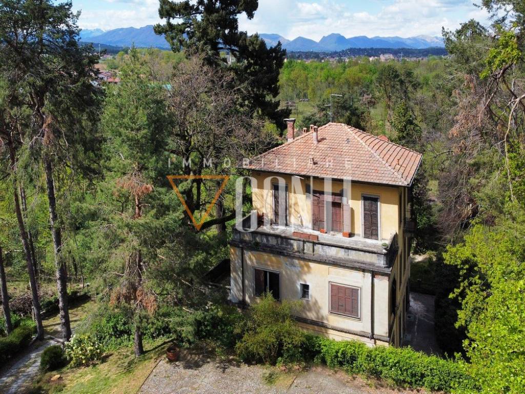 Villa a Tradate in Via dei Cappuccini - Foto 2