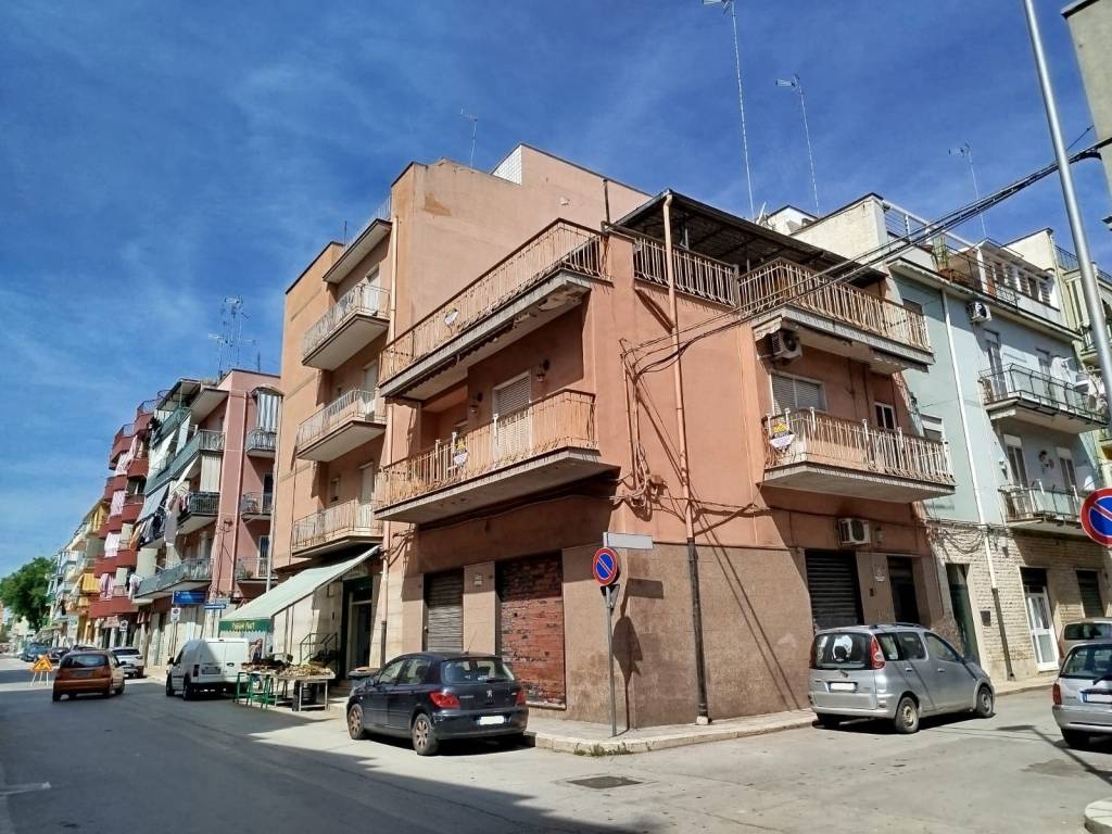 Palazzo / stabile a Barletta in Via Dottor Giuseppe Canfora - Foto 2