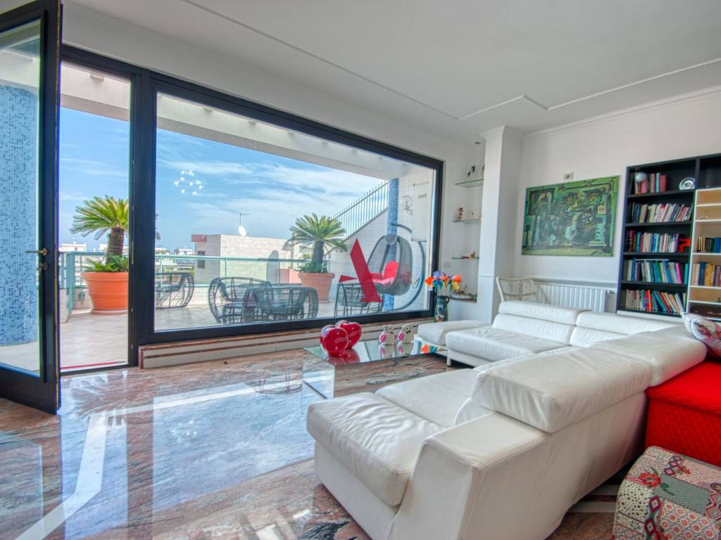 Appartamento a Trani in Via Lorenzo Bonomo - Foto 3