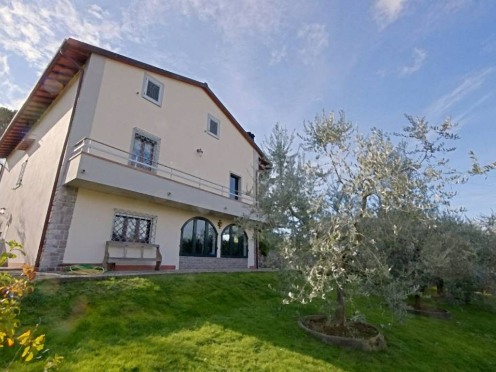 Villa a Castelfranco piandisco in via sette ponti ponente - Foto 5