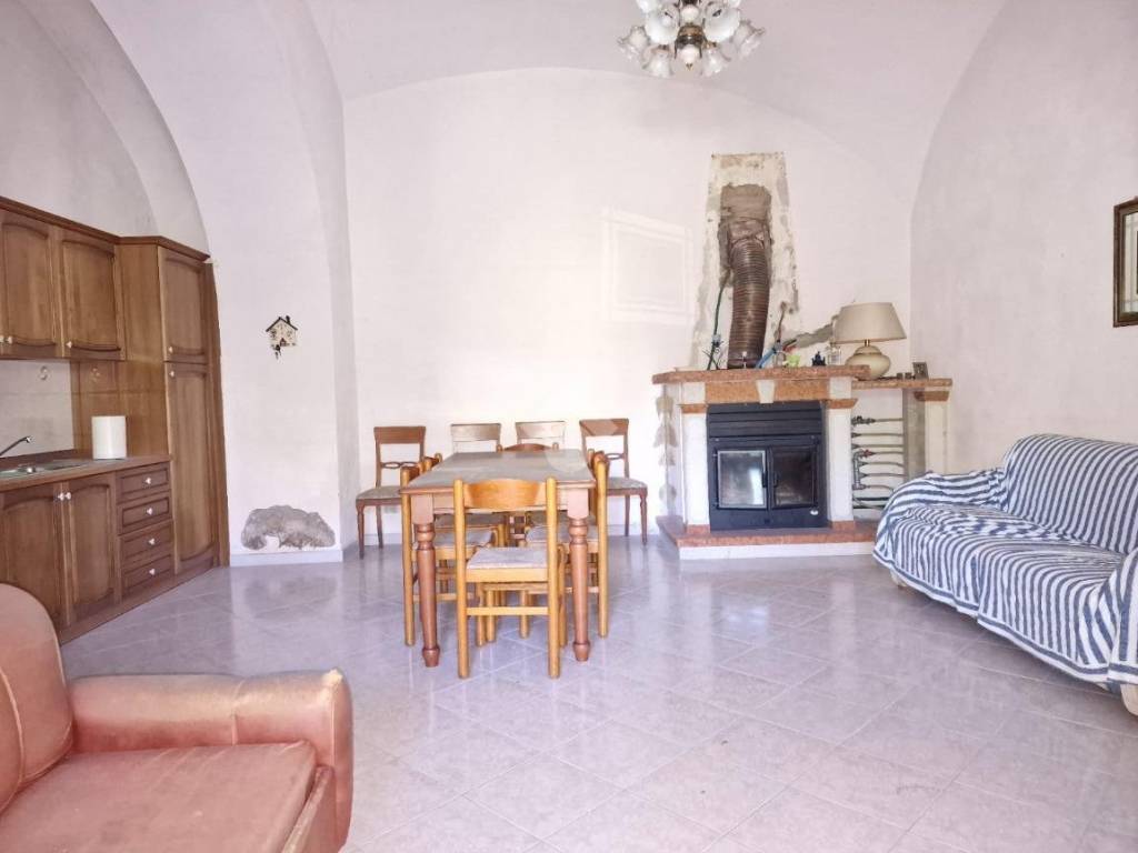 Casa indipendente a Sant'agata de' goti in C/da Rusciano - Foto 3