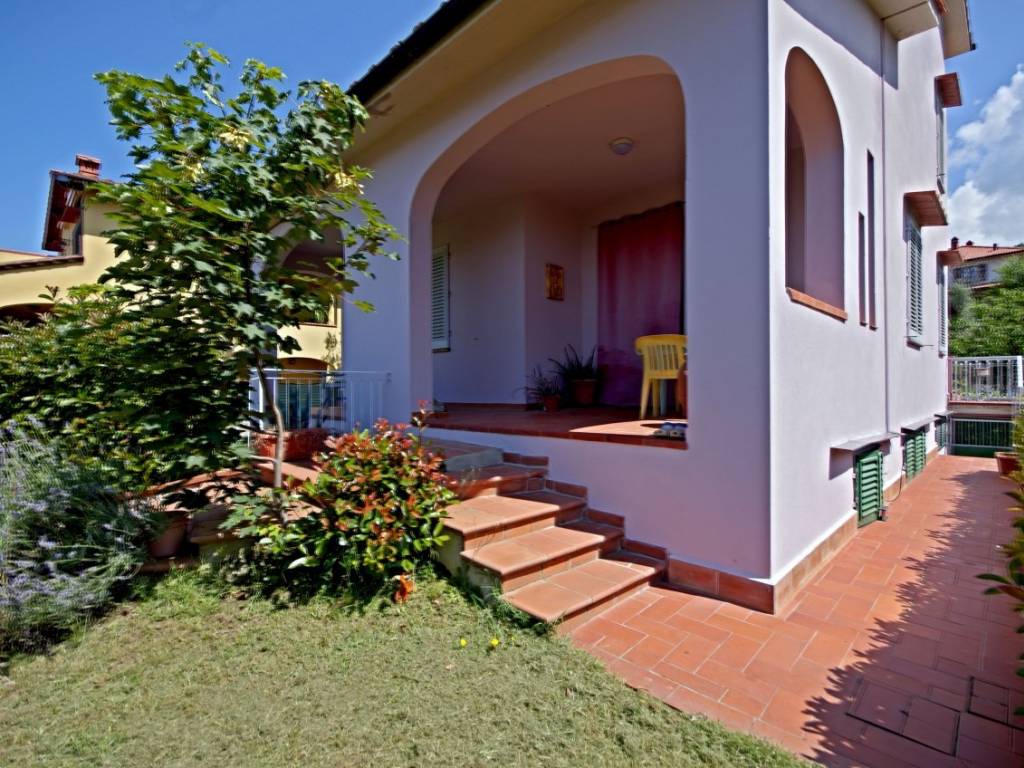 Casa indipendente a Castelfranco piandisco in Via Roma - Foto 5