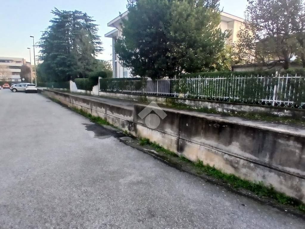 Terreno a Ciriè in Via robassomero, 76 - Foto 4