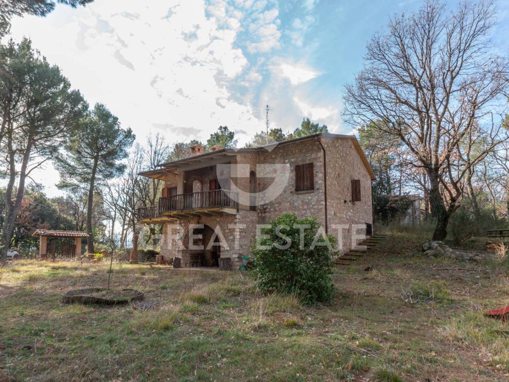 Rustico / casale a Campello sul clitunno - Foto 4