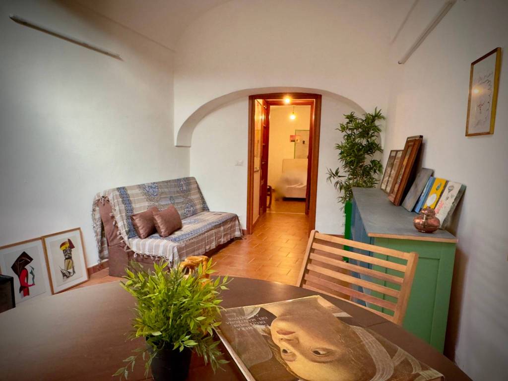 Appartamento a Apricale in Via Camillo Benso di Cavour, 12 - Foto 5