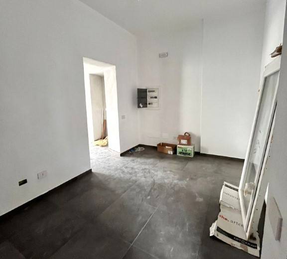 Immobile a Angera in Via San Martino, 2 - Foto 2