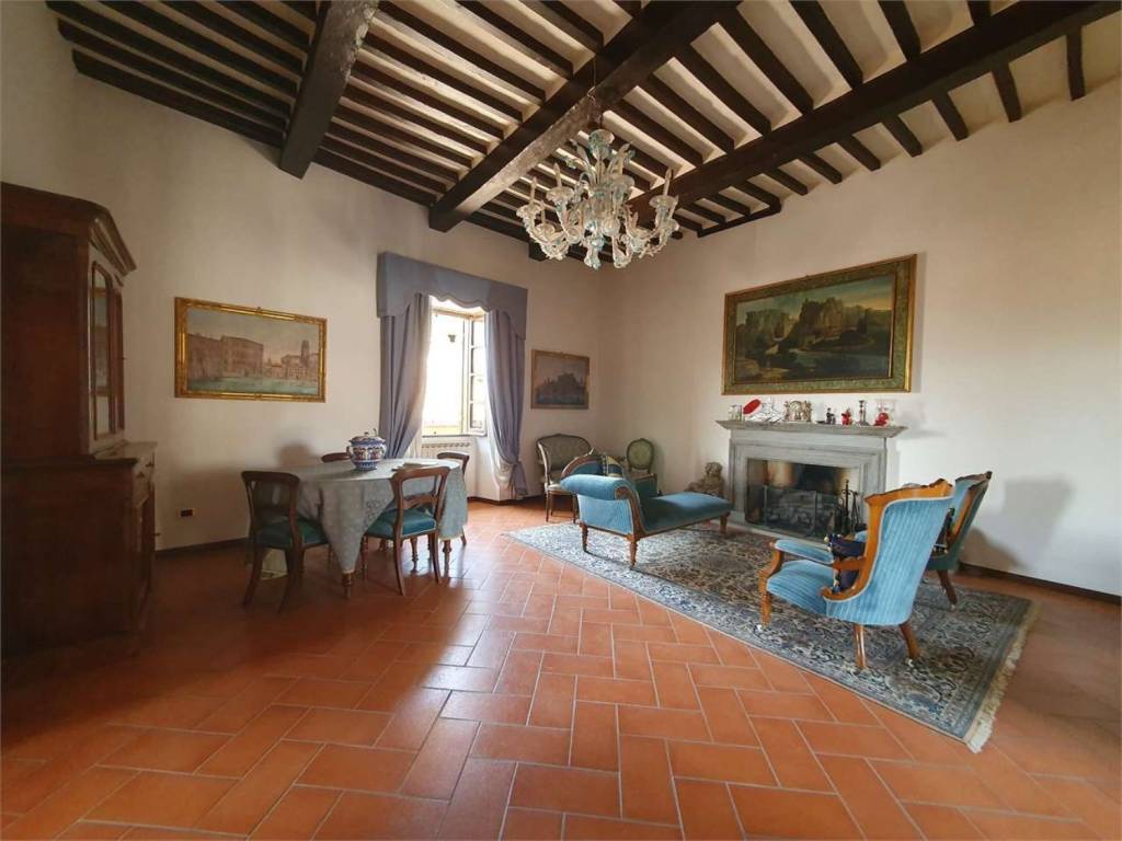 Appartamento a Gubbio in Via Savelli Della Porta, 42 - Foto 2