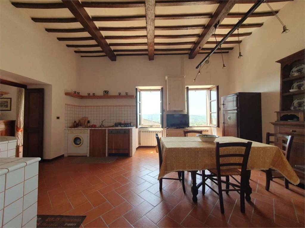 Appartamento a Gubbio in Via Savelli Della Porta, 42 - Foto 4