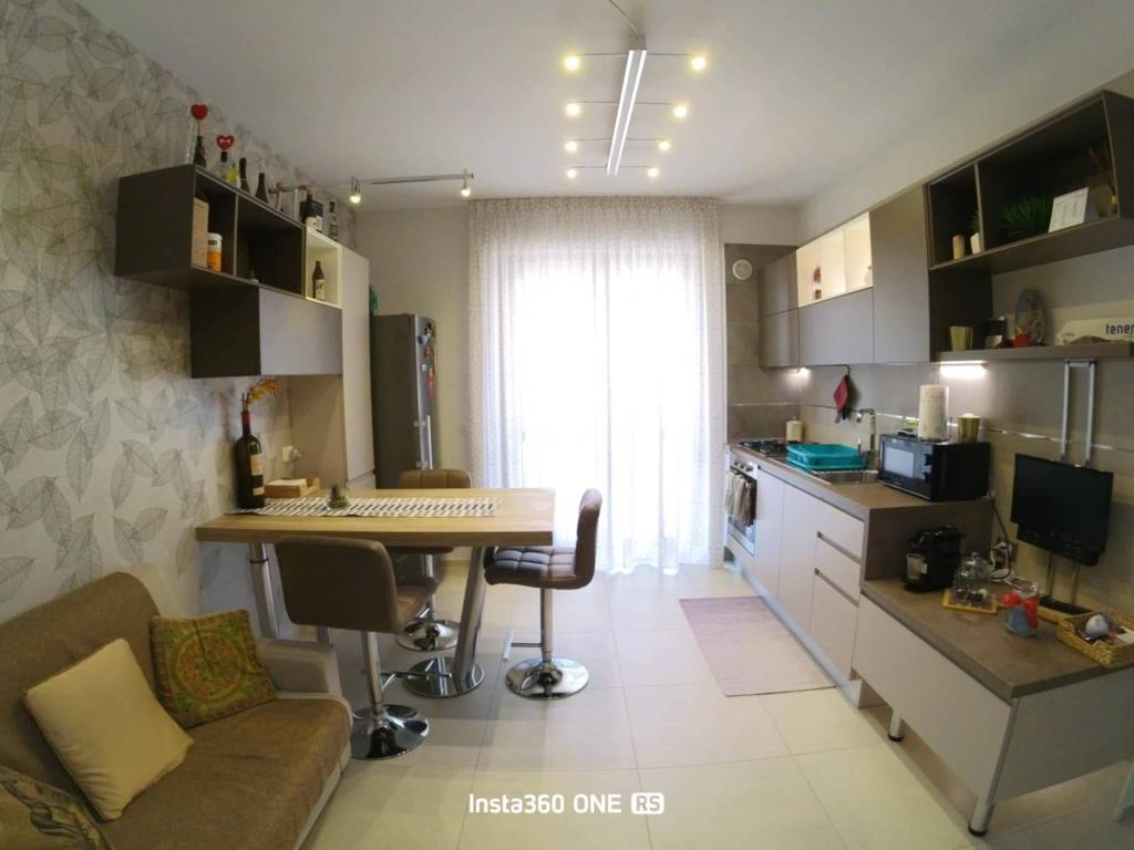 Appartamento a Foggia in Via Donato Caroprese, 9 - Foto 4