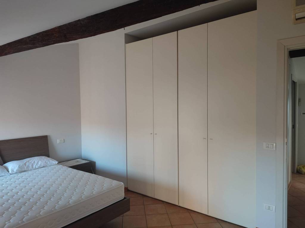 Appartamento a Parma in Strada Camillo Benso di Cavour - Foto 2