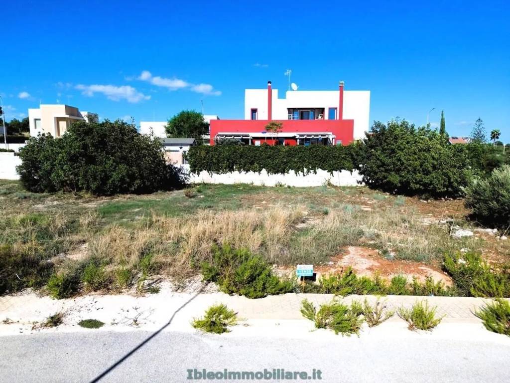 Terreno a Ispica in Via Aldo Rossi S.N.C. - Foto 4
