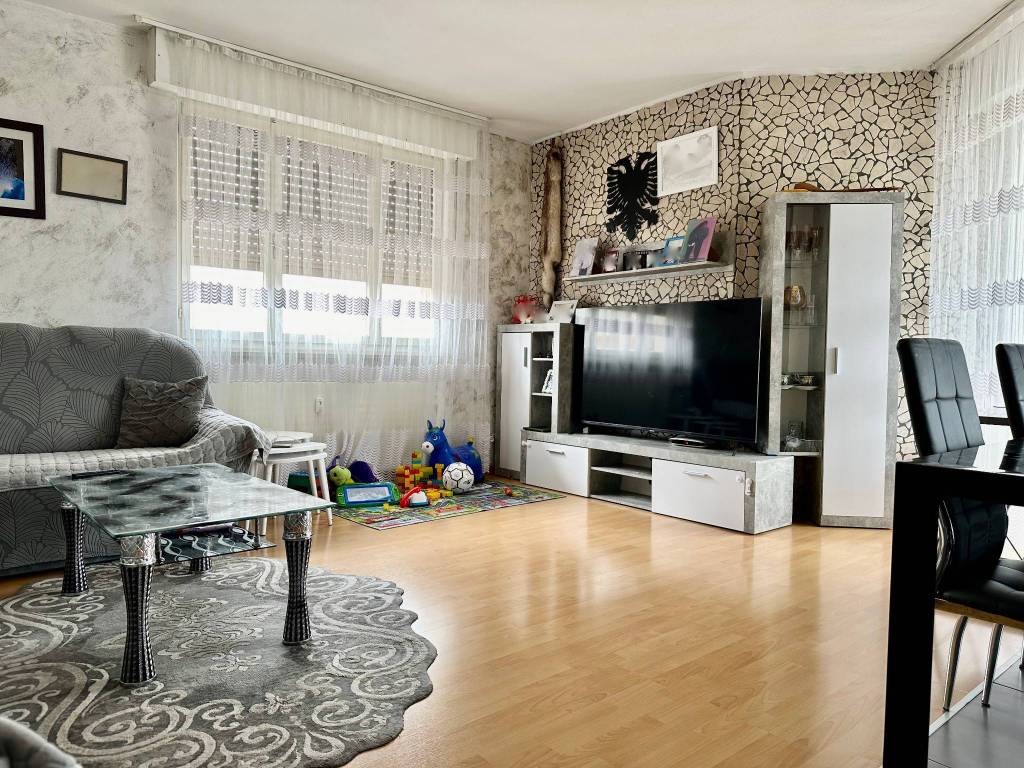 Appartamento a Udine in Via Peschiera - Foto 2