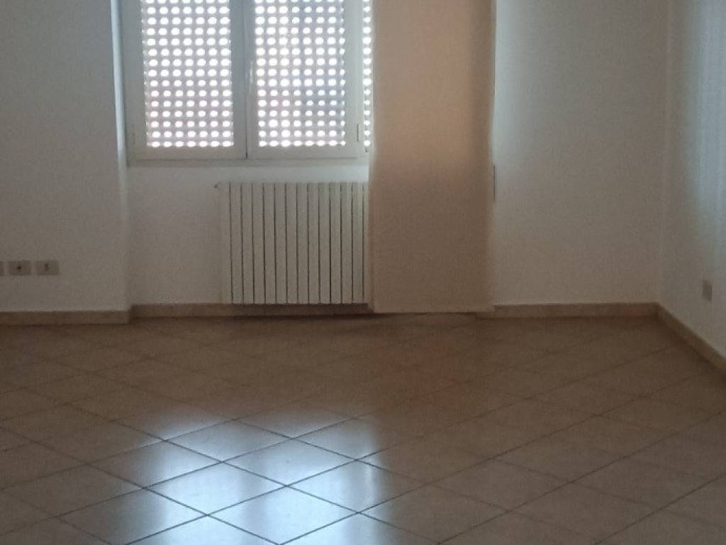 Immobile a Latina in Viale Francesco Petrarca - Foto 4