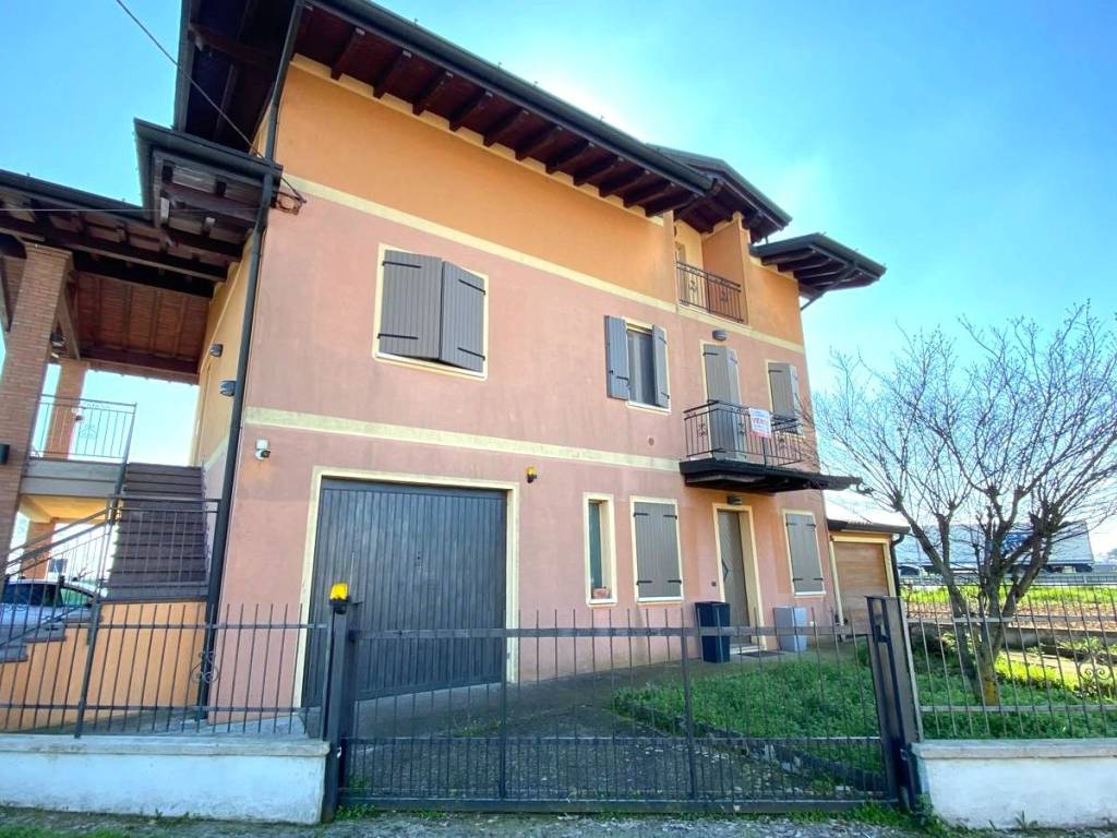 Villa a Pontoglio in Via Palosco, 23 - Foto 5