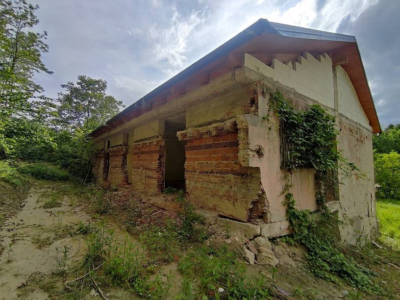 Villa a Azzano d'asti in Via Stradale per Asti, 16 - Foto 3