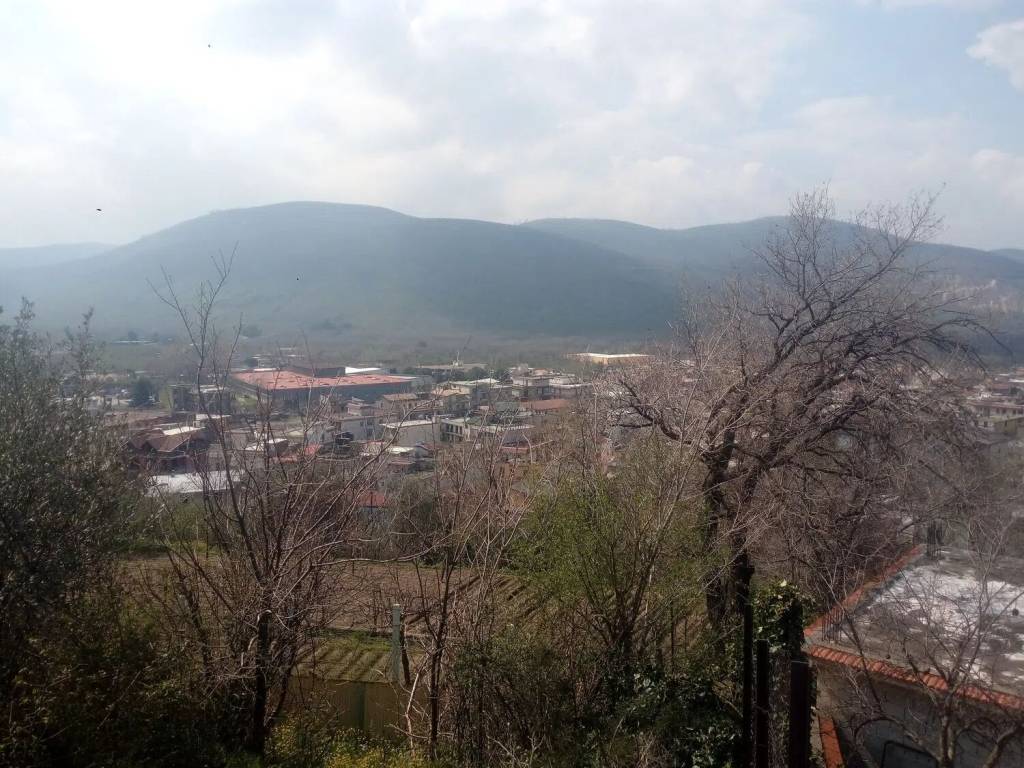 Terreno a Sirignano in Via Gesu' E Maria S.N.C. - Foto 3