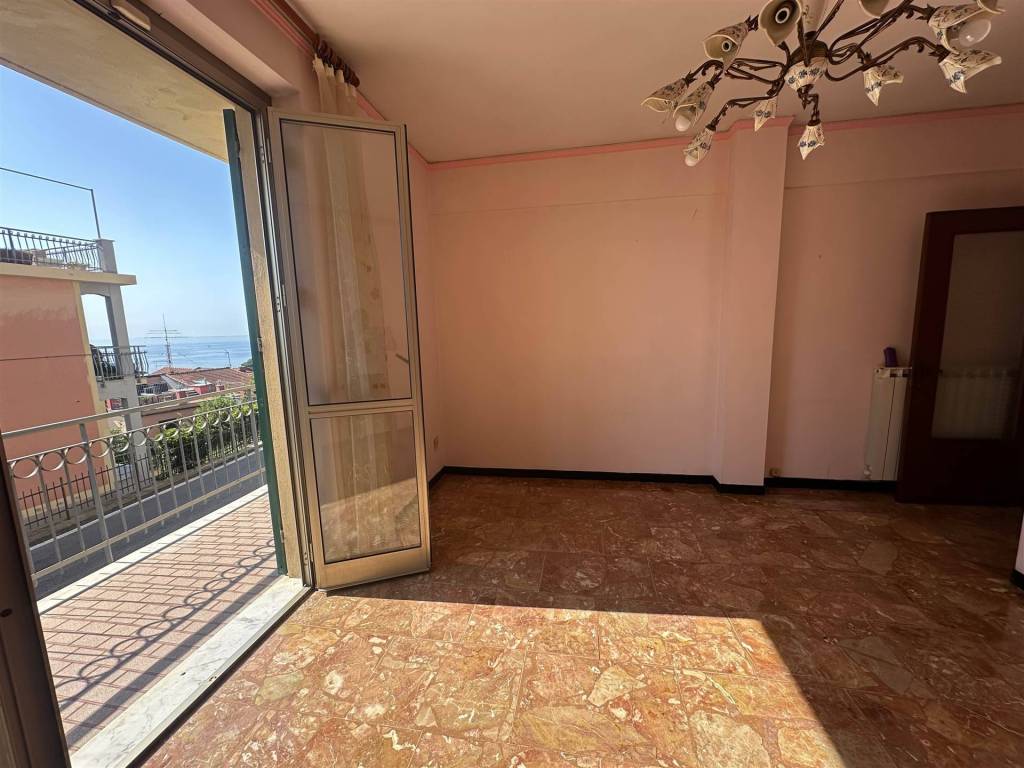 Appartamento a Bergeggi in Via Millelire - Foto 4