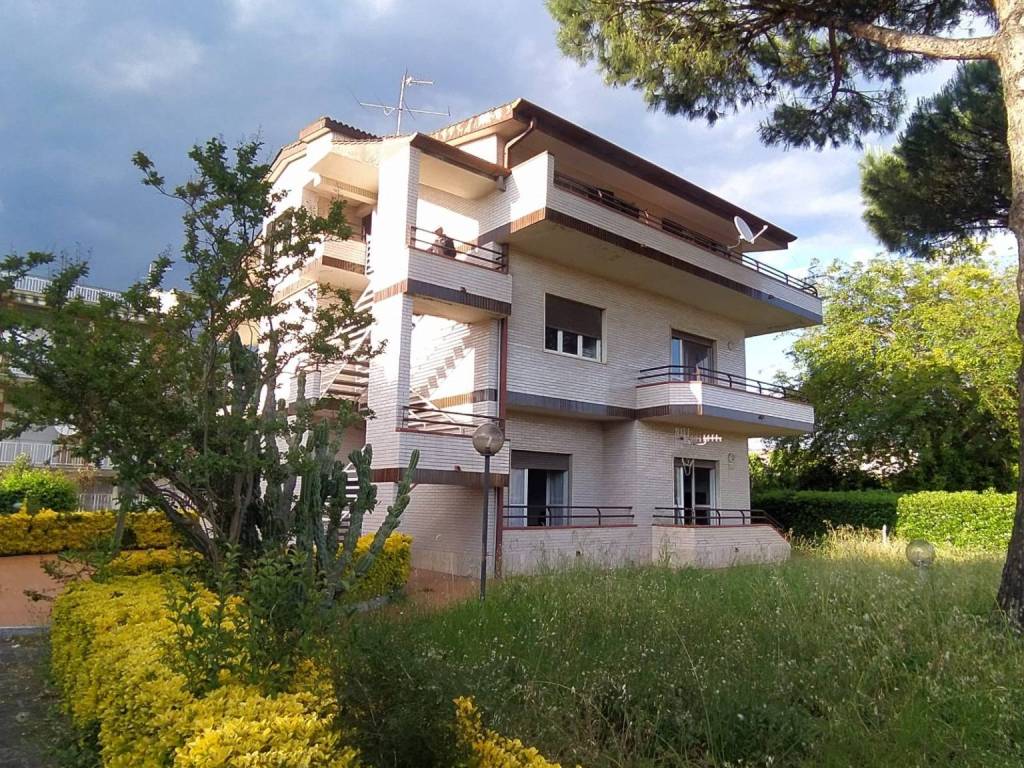 Villa a Formia in Via degli Orti, 5 - Foto 2