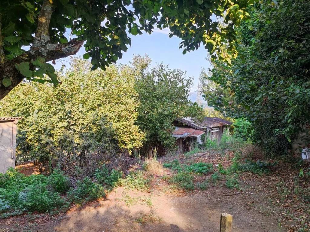 Terreno a Avellino in Via Caselle S.N.C. - Foto 2