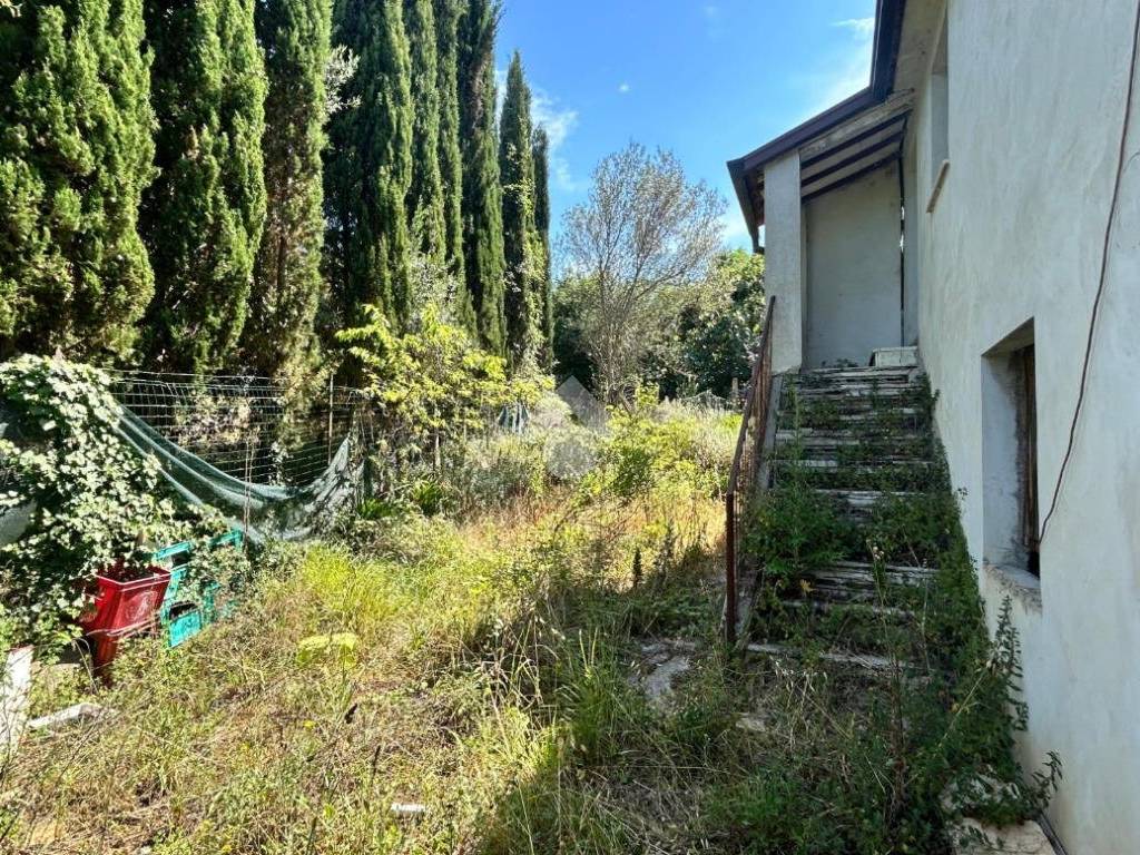 Rustico / casale a Civitanova marche in CONTRADA CAVALLINO, 22 - Foto 5