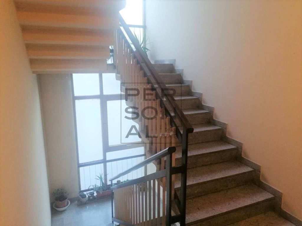 Appartamento a Rovereto in Via Vittorio Veneto - Foto 5