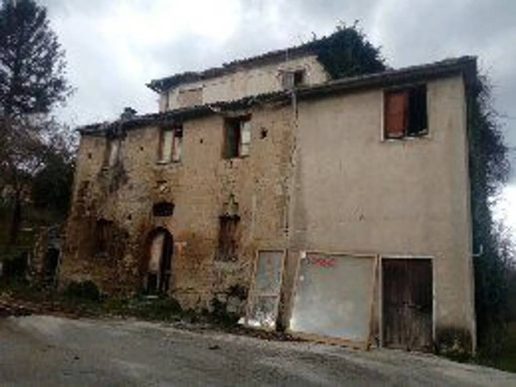 Terreno a Avellino in Via Caselle S.N.C. - Foto 2