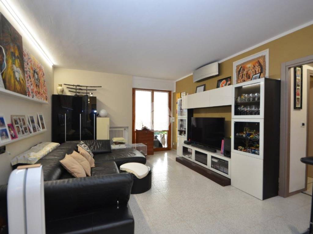 Appartamento a Venaria reale in Via Giuseppe Parini - Foto 2