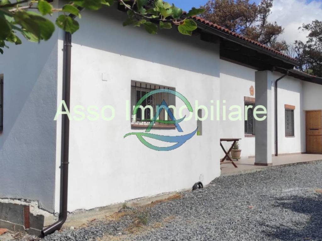 Casa indipendente a Cairo montenotte in Strada Camponuovo 3 - Foto 4