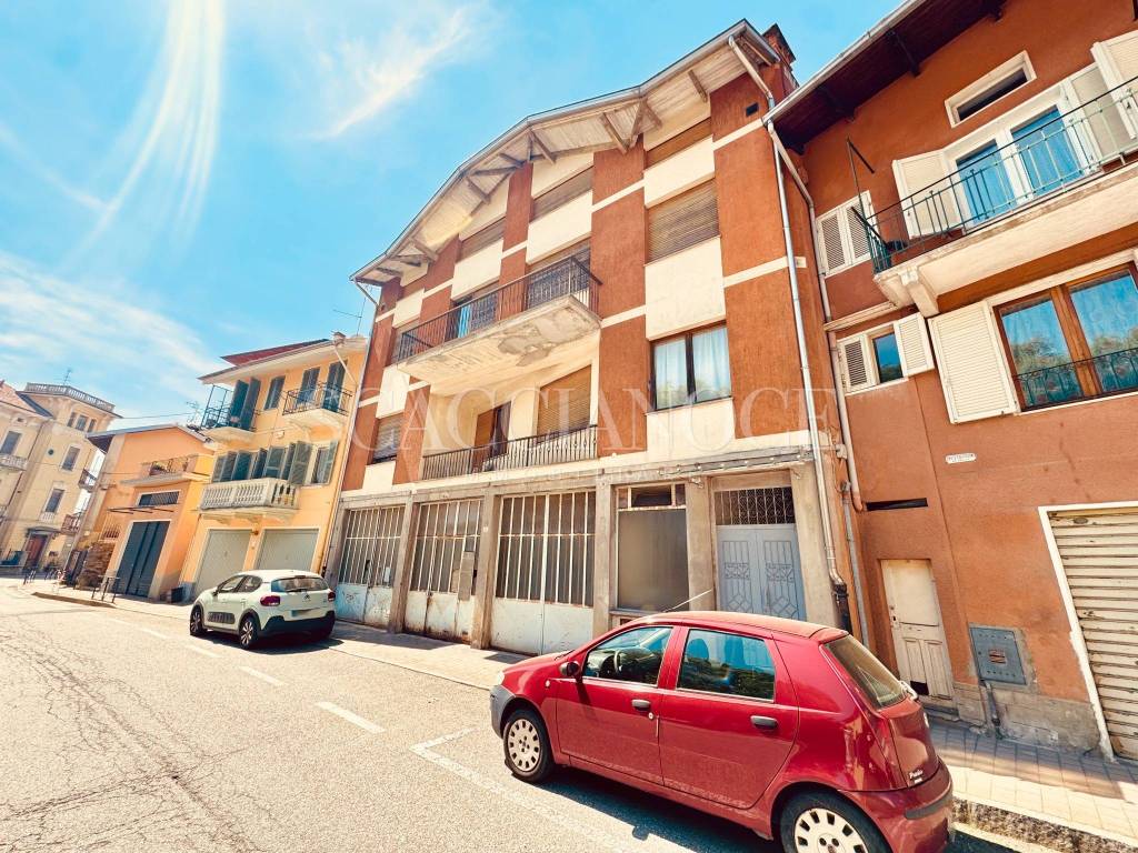 Casa indipendente a Valdilana in Via Roma, 70 - Foto 2