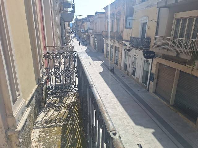Palazzo / stabile a Vittoria in Via Principe Umberto - Foto 4