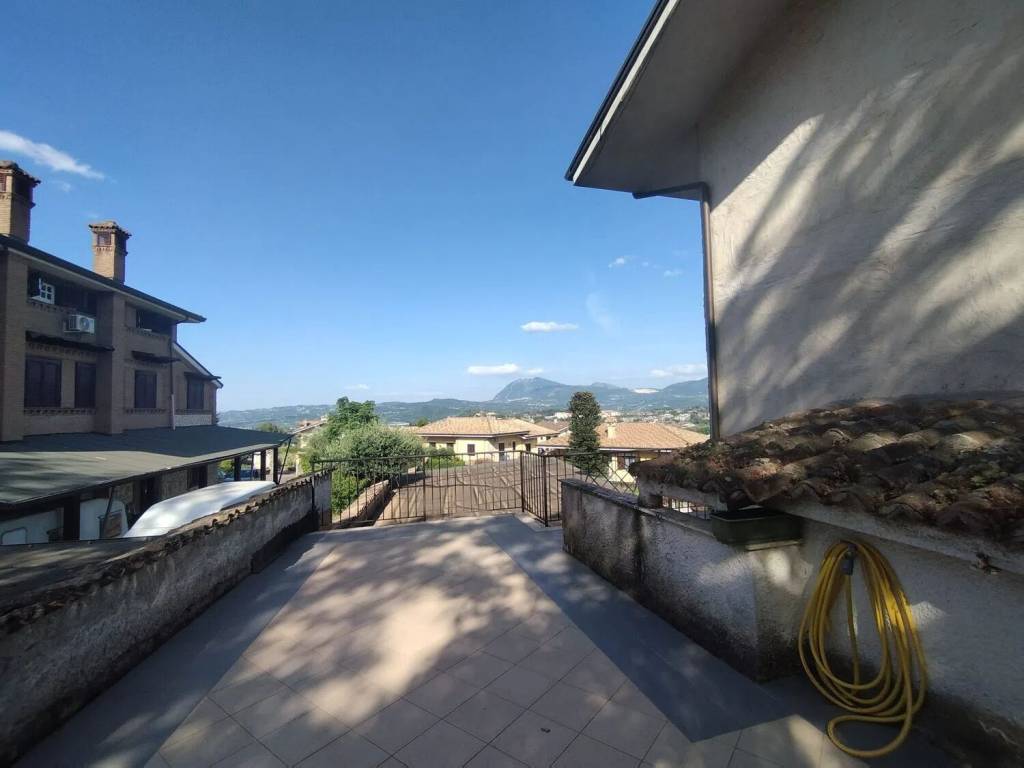 Villa a Avellino in Via Pennini S.N.C. - Foto 4