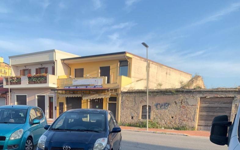 Immobile a Crotone in VIA MARIO NICOLETTA 289 - Foto 2