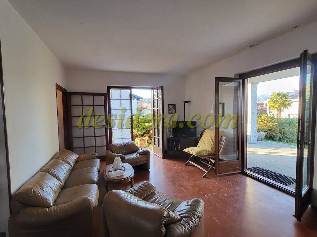 Villa a Castelletto sopra ticino in Via Venezia, 2 - Foto 4