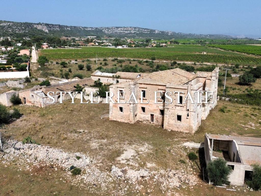 Rustico / casale a Siracusa in Strada Spinagallo - Foto 4