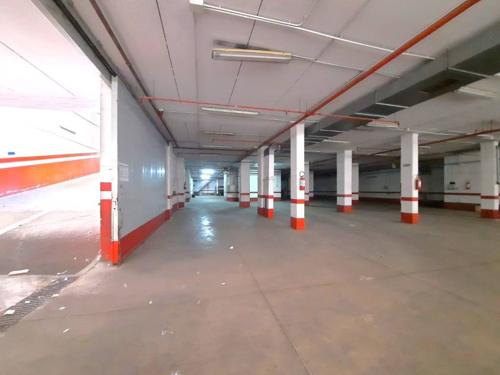 Box / garage a Bari in Via Giovanni Amendola - Foto 5