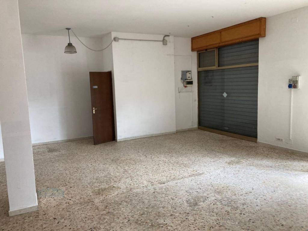 Immobile a Ceglie messapica in Via Piersanti Mattarella - Foto 4