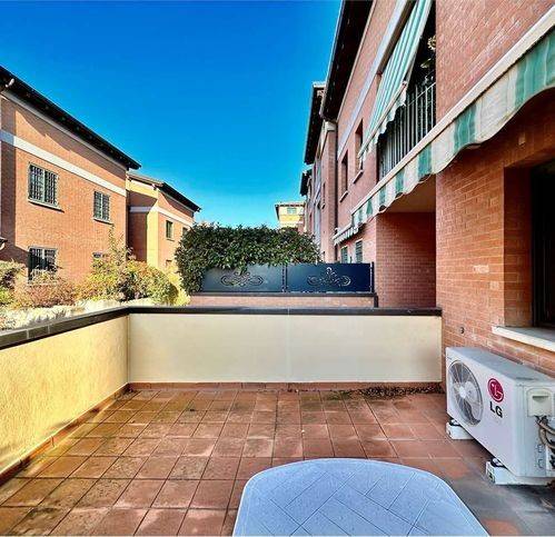 Villa a Reggio emilia in Via Benjamin Franklin 12 - Foto 2