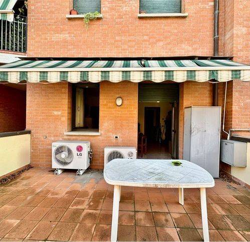 Villa a Reggio emilia in Via Benjamin Franklin 12 - Foto 4