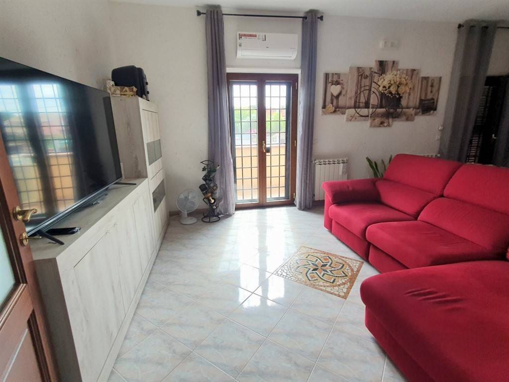Appartamento a Aprilia in Via delle Orchidee - Foto 3