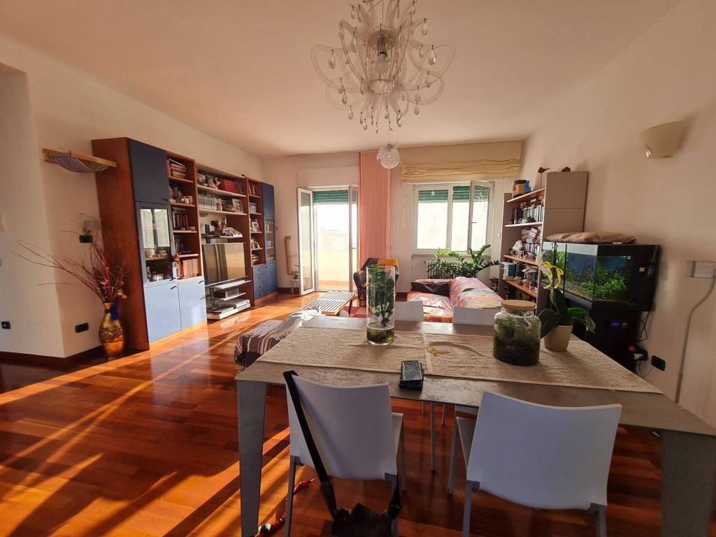 Appartamento a Piombino in Via 25 Aprile, 32 - Foto 2