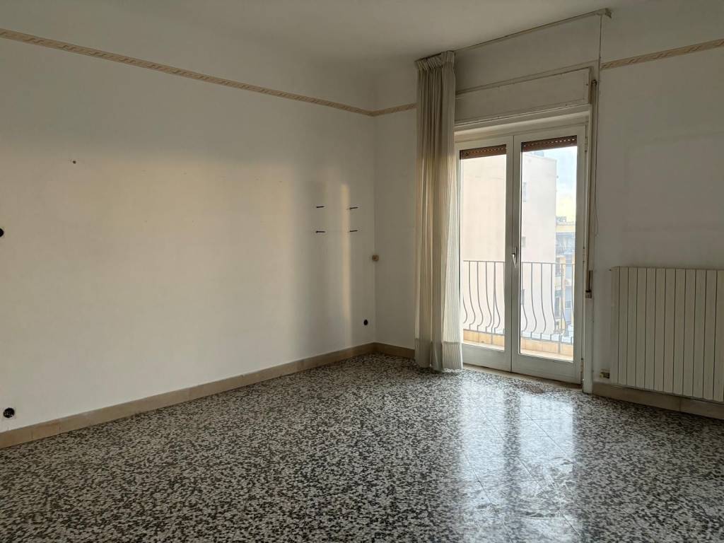 Appartamento a Taranto in Via Japigia, 6 - Foto 3