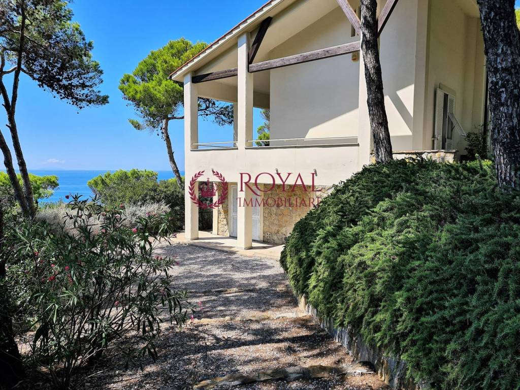 Villa a Rosignano marittimo in Via dei Gerani - Foto 4