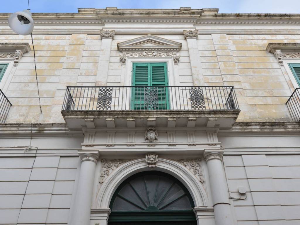 Palazzo / stabile a Ostuni in Via F. De Sanctis - Foto 2