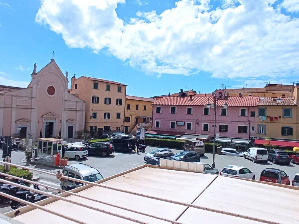 Appartamento a Portoferraio in Piazza della Repubblica, 15 - Foto 2