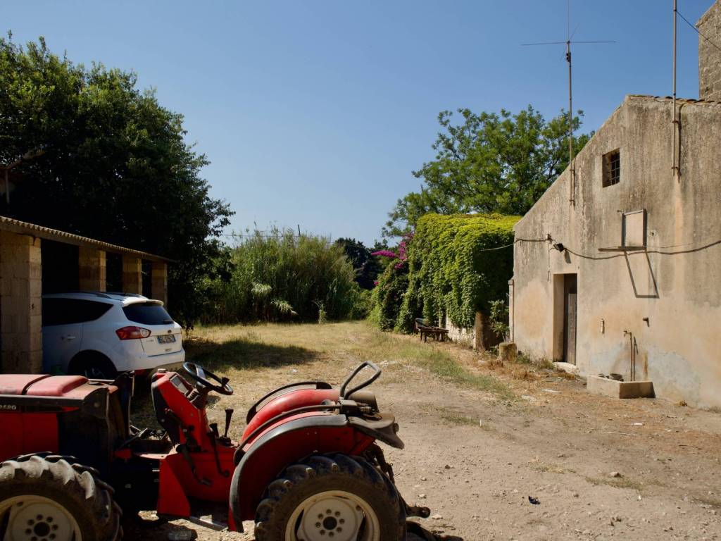 Rustico / casale a Ragusa in Contrada Eredità - Foto 3