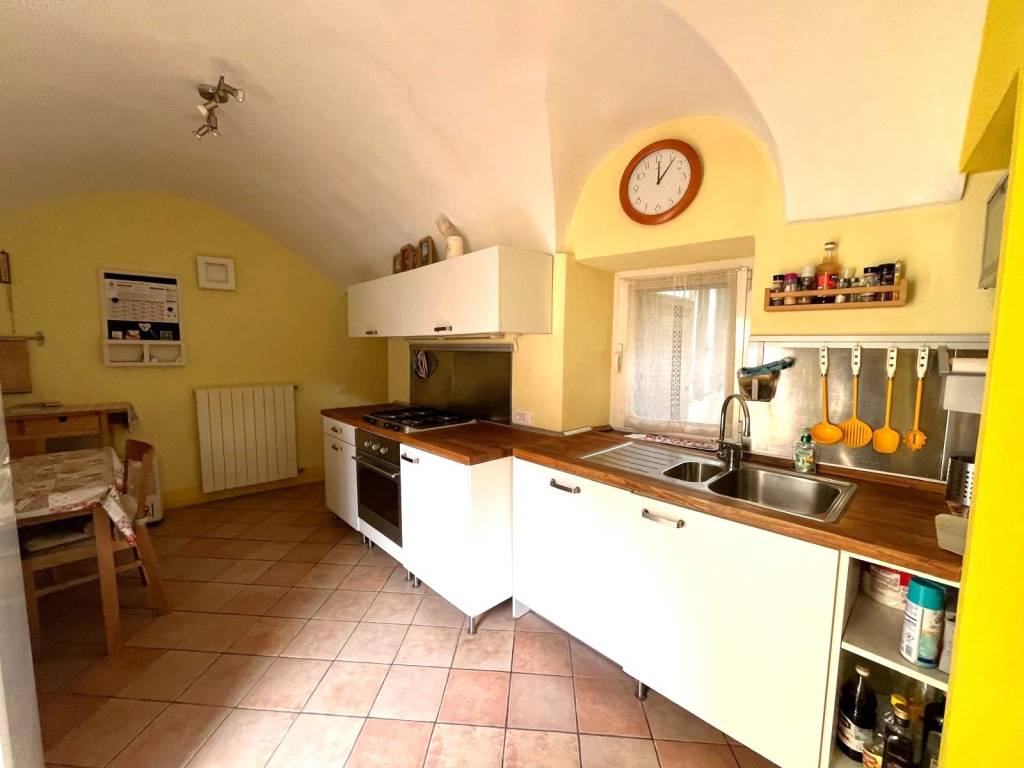 Appartamento a Pieve di teco in Via Piave - Foto 4