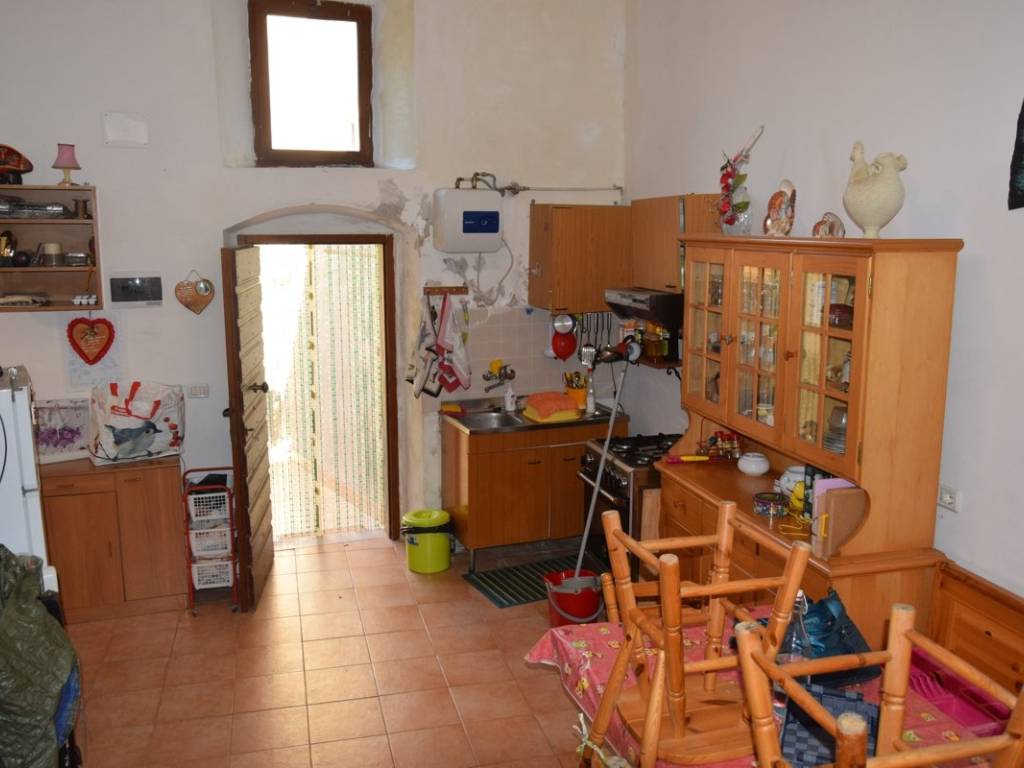 Appartamento a Nocera umbra in Frazione Grillo, 11 - Foto 3