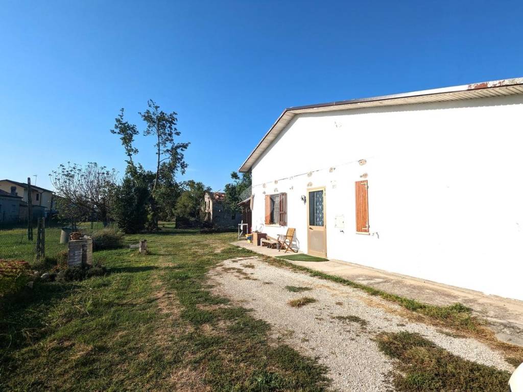 Casa indipendente a Alfonsine in Via Cavallotti, 37 - Foto 2